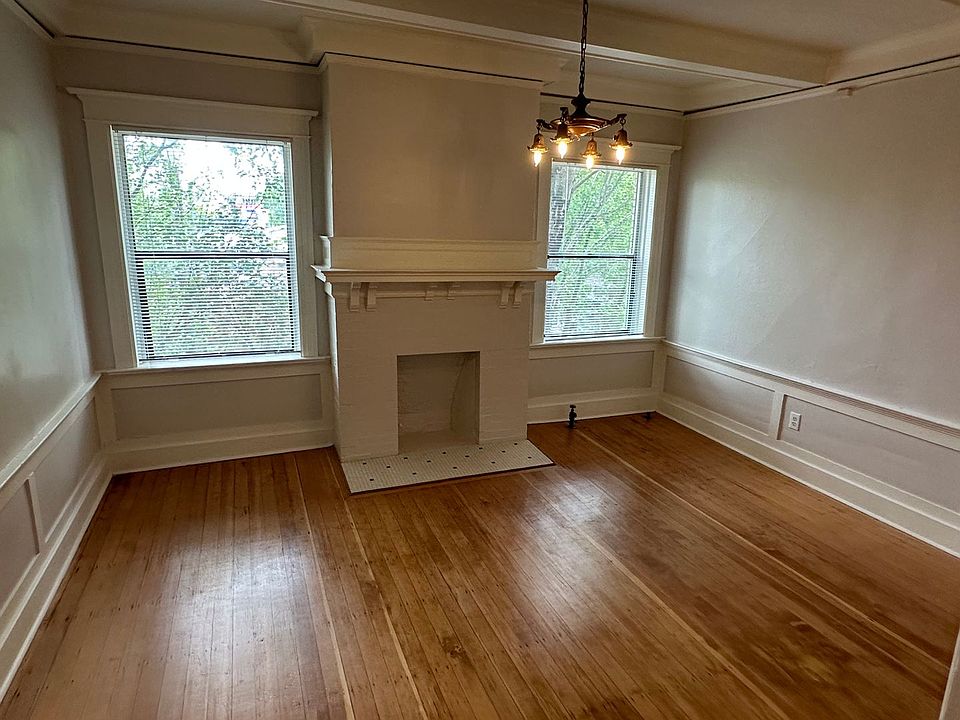 1st image of 729 E Burnside St Suite 305