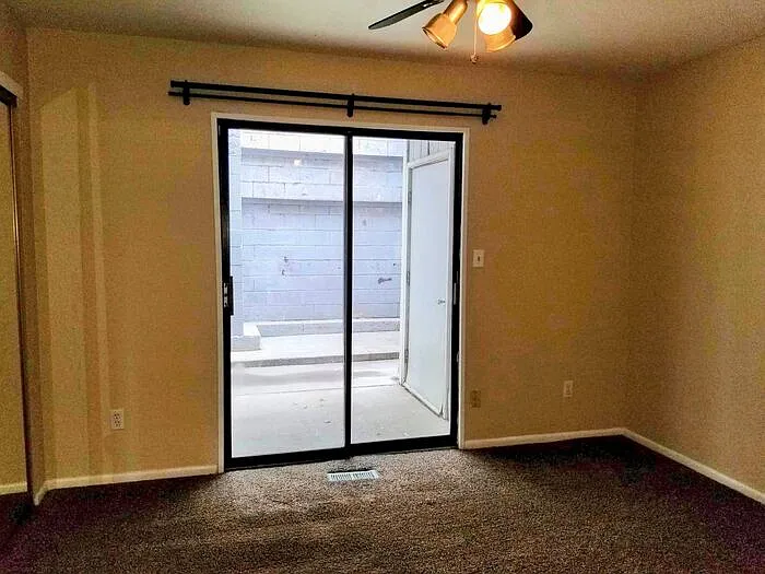 930 Iowa Ave #1 — Photo 5