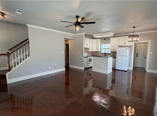 3689 Holick Ln, Bryan, TX 77801