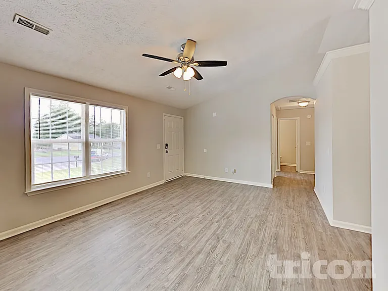 1029 Sky Valley Trl — Photo 2