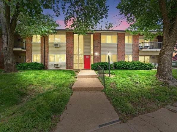 9003 Villaridge Ct APT E, Saint Louis, MO 63123