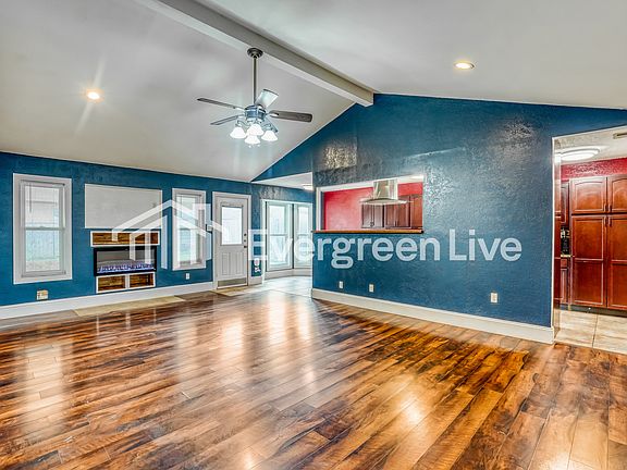 3rd image of 18731 Shannon Glen Ln
