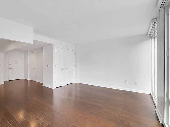 3rd image of 400 W 113th St APT 1207