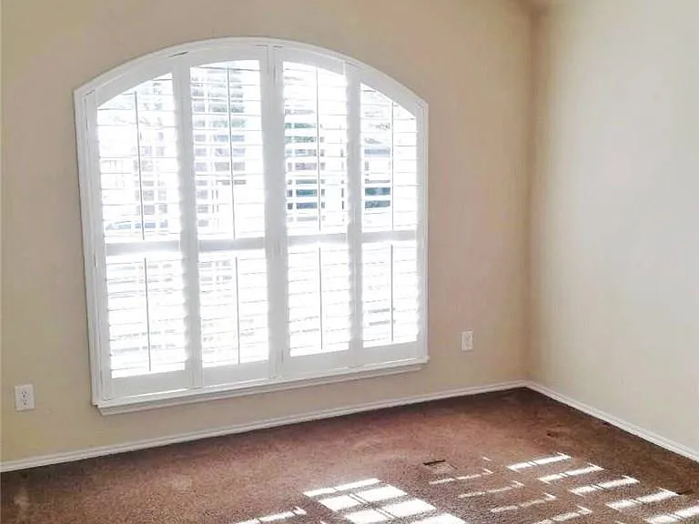 1724 River Oaks Dr — Photo 10