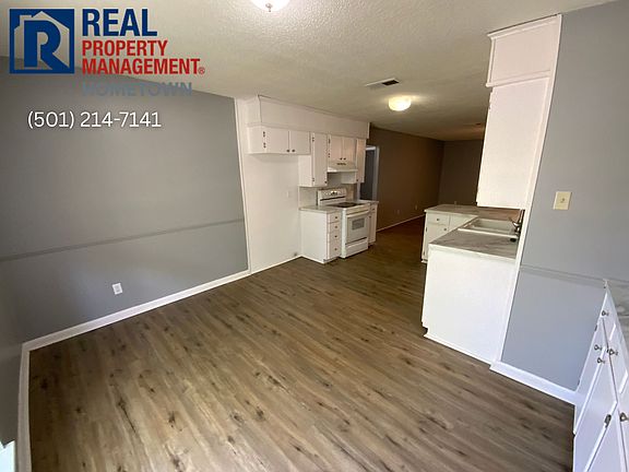 5th image of 4013 Wooddale Dr
