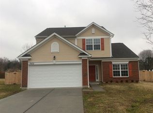 13632 Stringfellow Ln, Charlotte, NC 28278