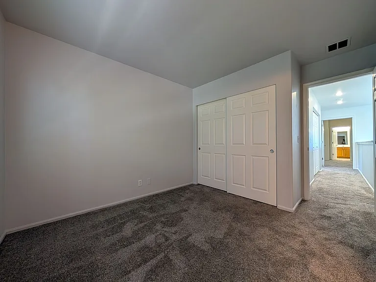 5220 Wales Dr — Photo 18