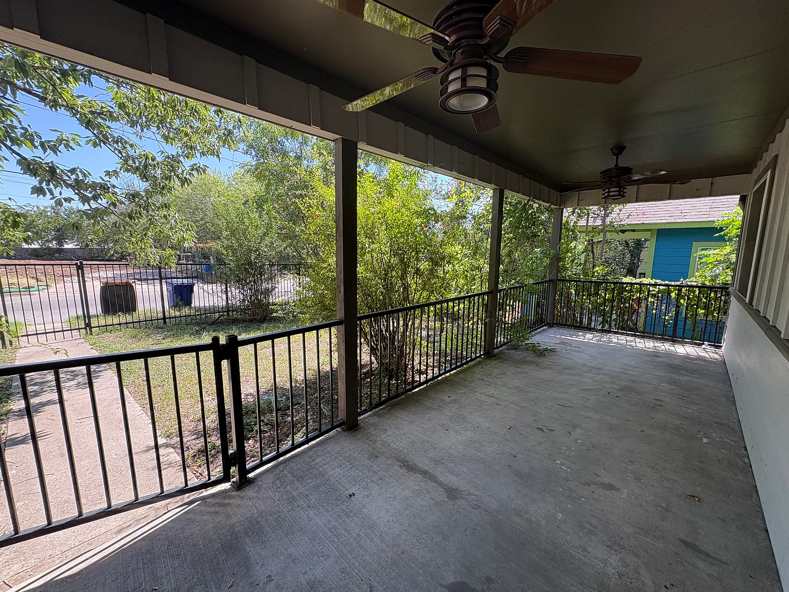 2001 E 10th, Austin, TX 78702 — Photo 4