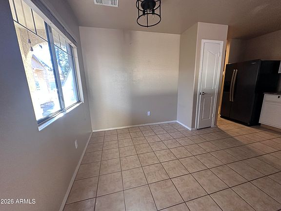 5th image of 44944 W MIRAMAR Road