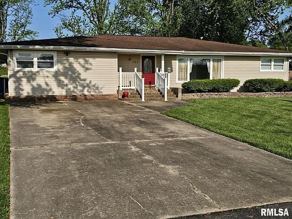 2nd image of 701 Stinson Dr