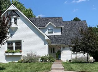 1444 Briarwood Ln, McPherson, KS 67460