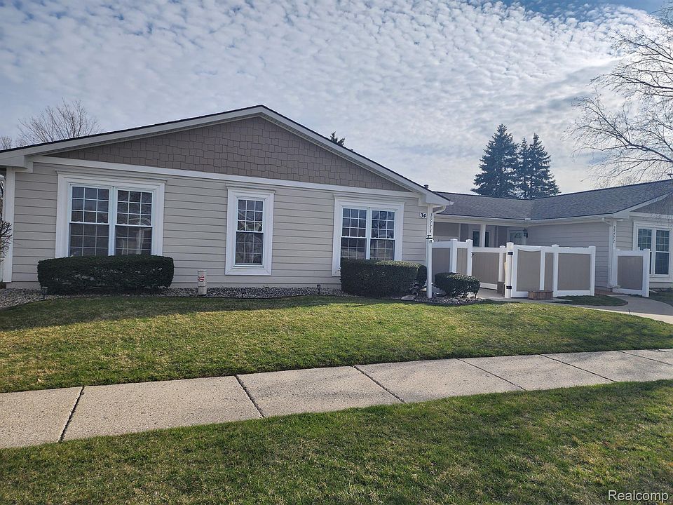 1st image of 39774 Village Wood Cir #379