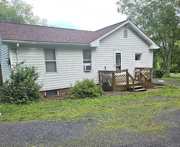 1st image of 630 Railroad St