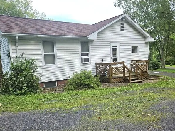 630 Railroad St, Clarion, PA 16214