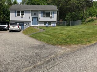 27 Nicole Ln, Wingdale, NY 12594