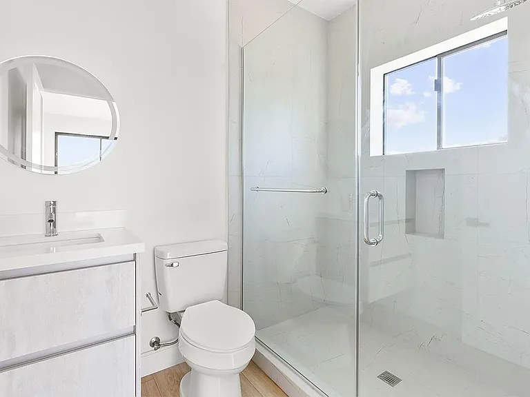 4663 Pickford St — Photo 10