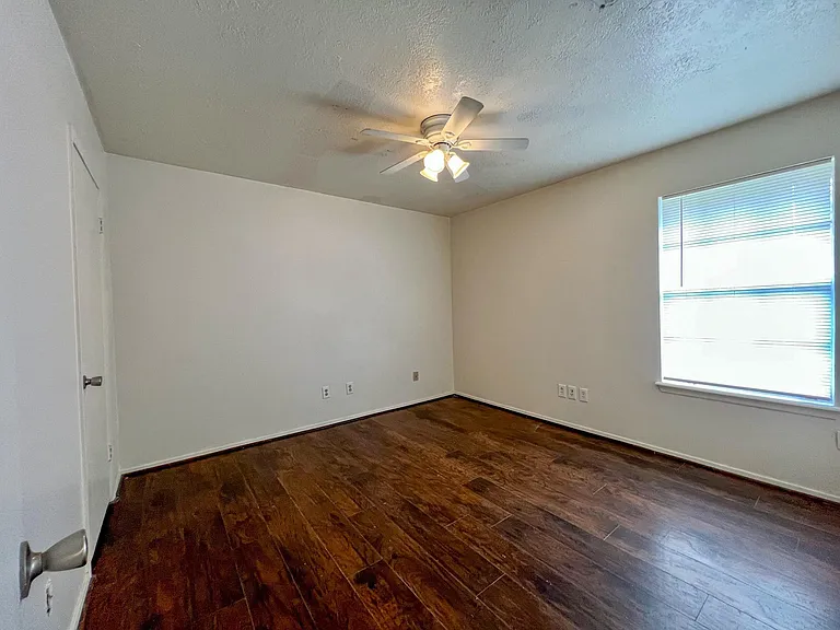 707 Ruth Ct #A — Photo 10