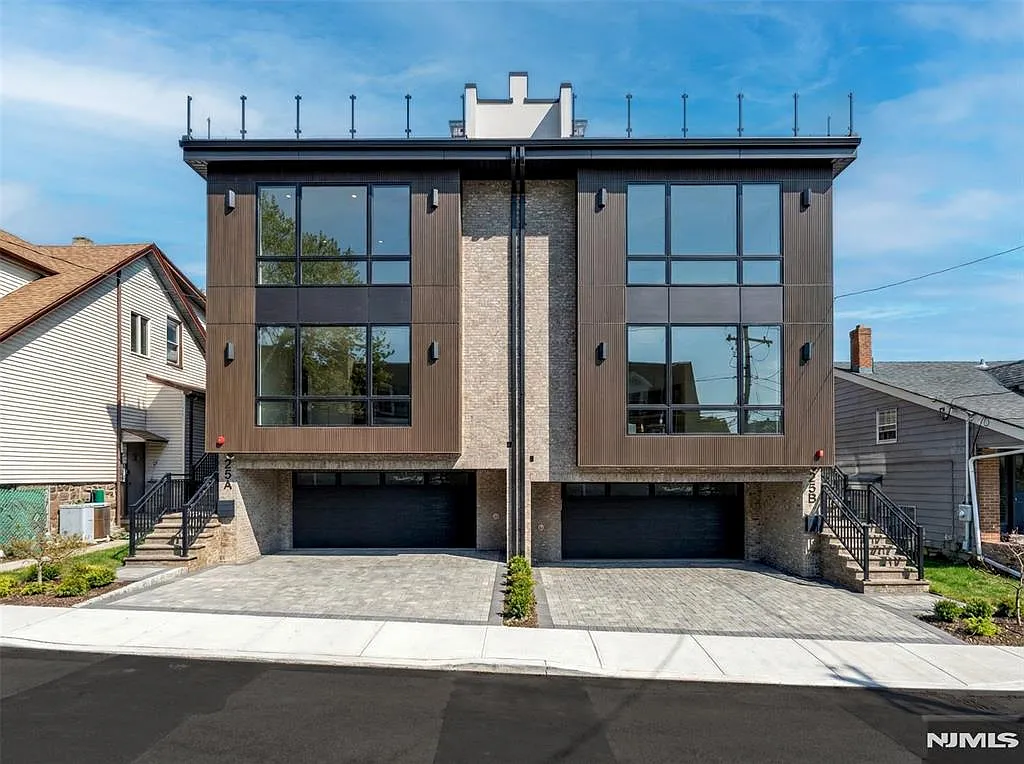 25 Garden Pl #A photo 1
