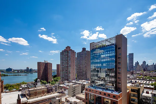 Sold by Compass | media 5