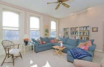 5th image of 2751 Russell Blvd