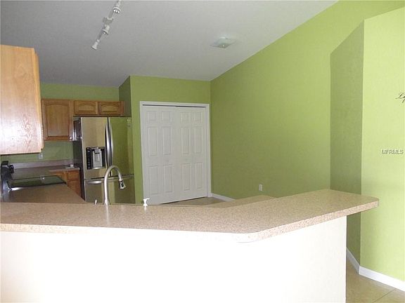 5th image of 530 Cody Caleb Dr