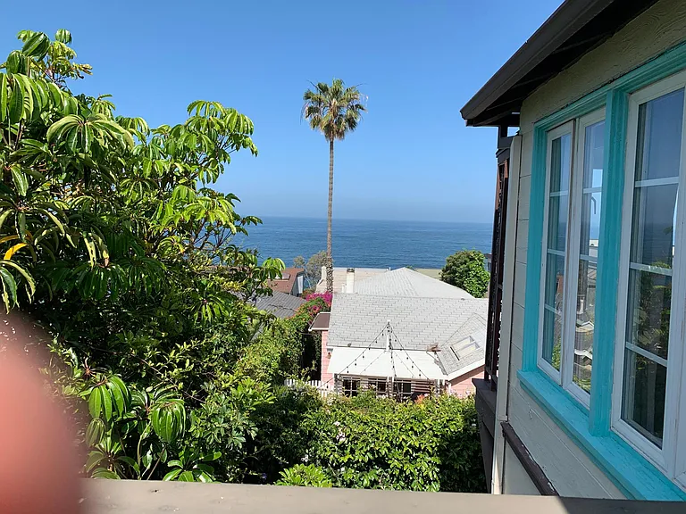 2685 S Coast Hwy — Photo 10