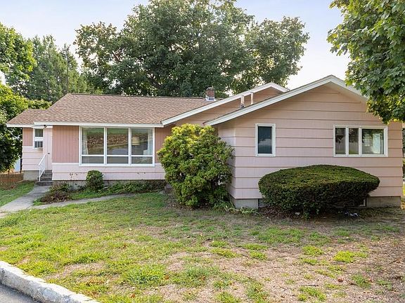 4th image of 50 Cypress Ave