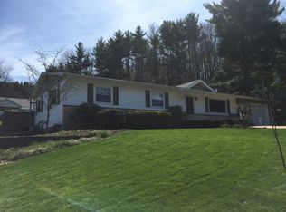 804 N 4th St, Dennison, OH 44621