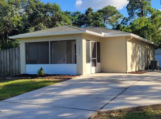 3905 Avenue J, Fort Pierce, FL 34947