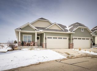 6781 Village Walk Ln, Deforest, WI 53532