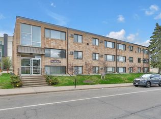 1100 Como Ave SE APT 202, Minneapolis, MN 55414
