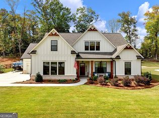 567 Storey Ln, Jefferson, GA 30549