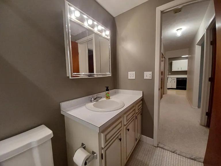 3675 Clague Rd #318 — Photo 9