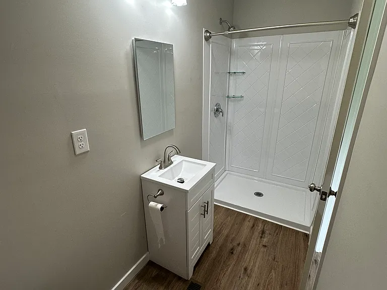57 W Tuscaloosa Ave — Photo 7