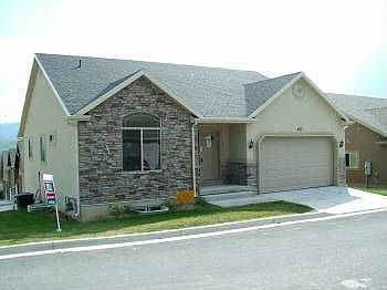 1st image of 782 N Sage Dr