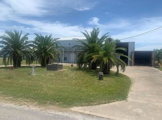 705 W Jefferson Ave, Port O Connor, TX 77982