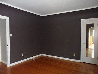 4th image of 2290 Chestnut Ave
