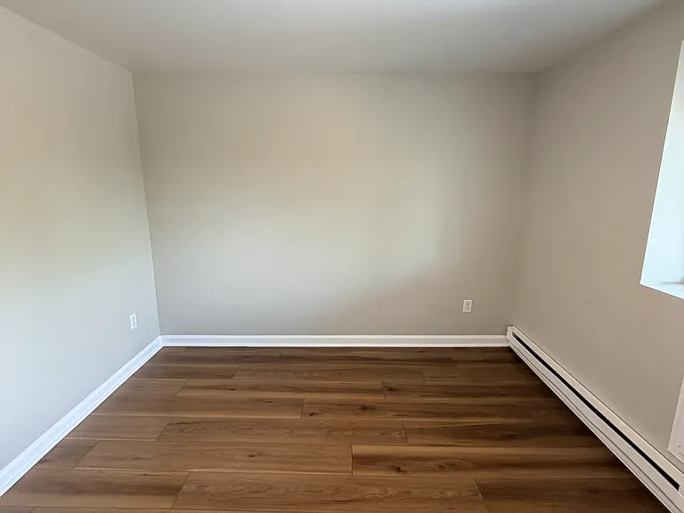 129 Cosey Beach Ave #B2 — Photo 14