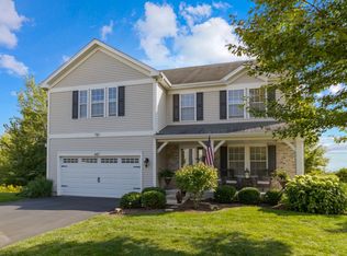 447 Richmond Ave, Elburn, IL 60119