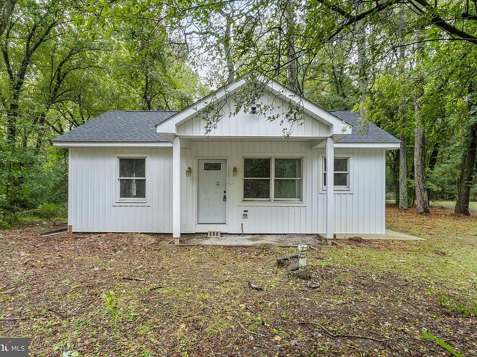 1st image of 26471 Three Bridges Rd