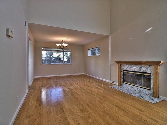 4th image of 3935 Will Rogers Dr