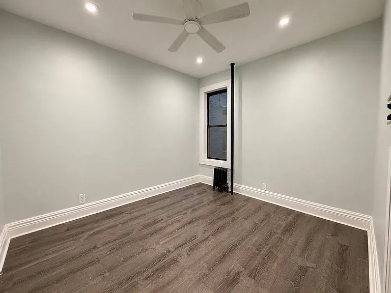 61-25 Madison St #1L — Photo 7