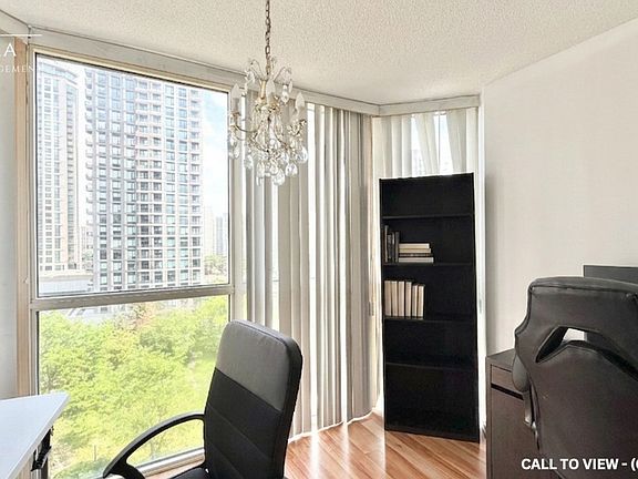 5th image of 285 Enfield Pl #802