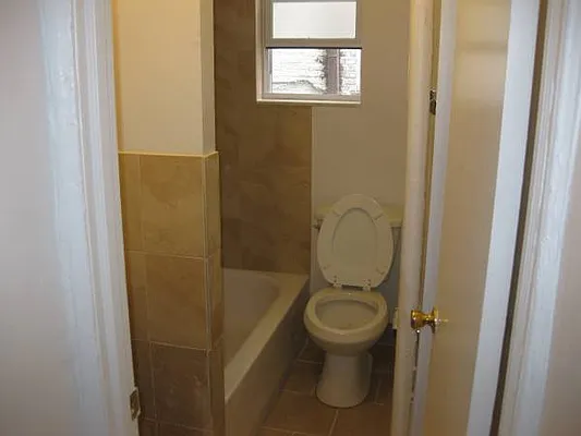 Rented by Winzone Realty Inc | media 4