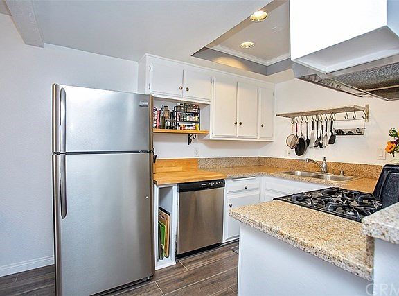 4th image of 13722 # 95 Red Hill Ave Ave #95