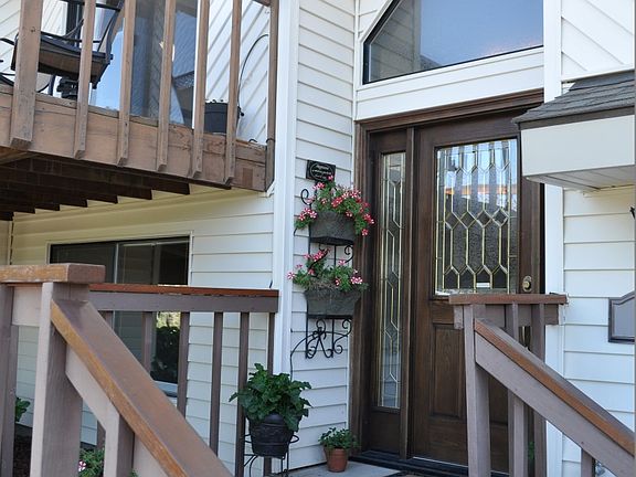 2nd image of 147 Hillview Dr