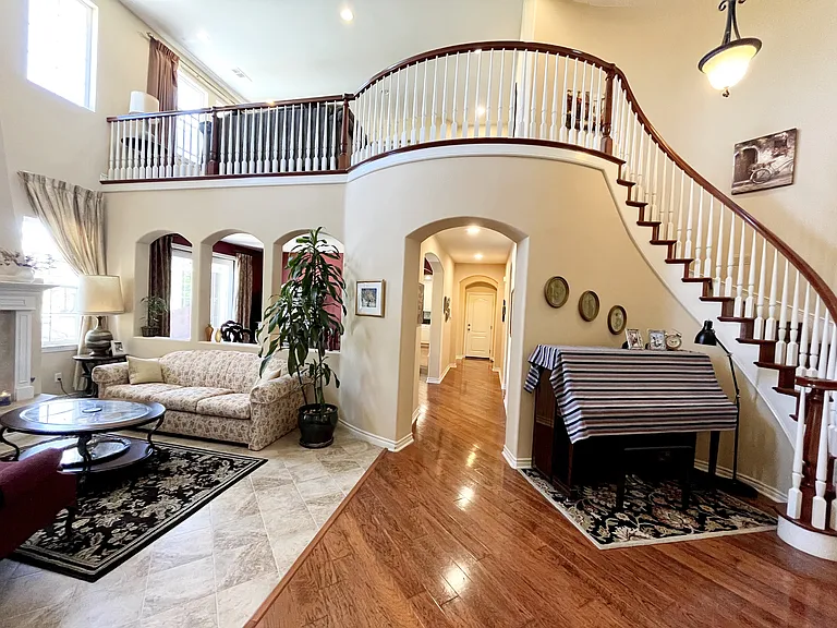 12470 Sundance Ave — Photo 6