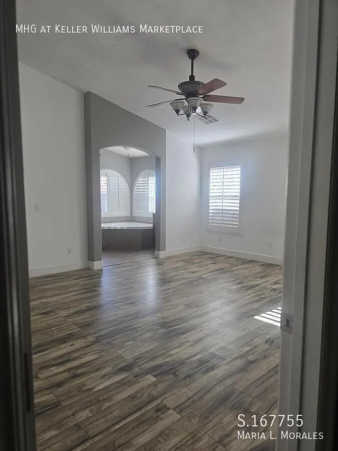 3 bed, 1865 sqft, $2,070 — Photo 4