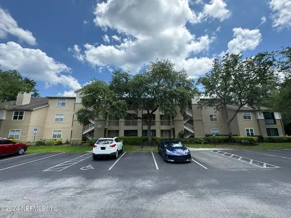 19 ARBOR CLUB Drive #318, Ponte Vedra Beach, FL 32082