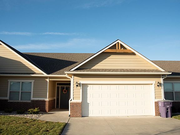 2nd image of 2630 Tobacco Cir APT B